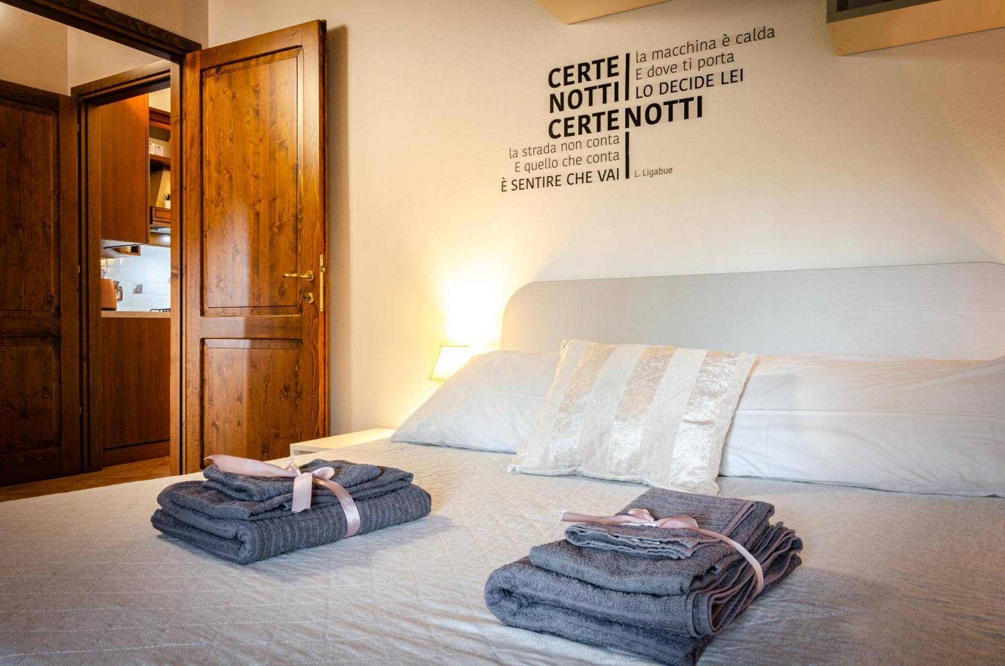 Casa Quarto Di Luna Quarto Inferiore Exteriör bild